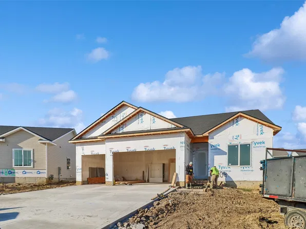 1804 22nd Ave SE, Altoona, IA 50009
