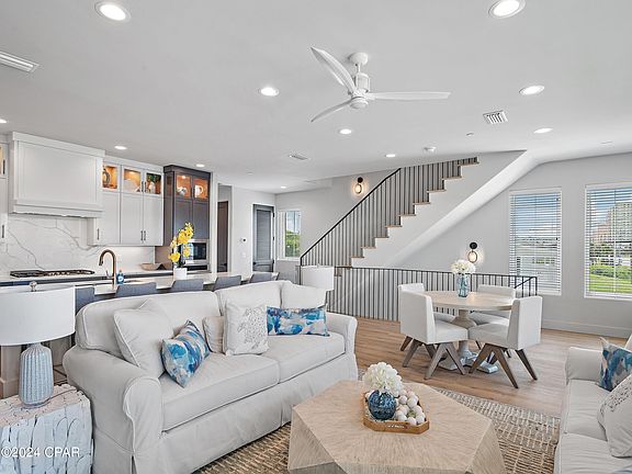 2nd image of 101 Deluna Pl #A