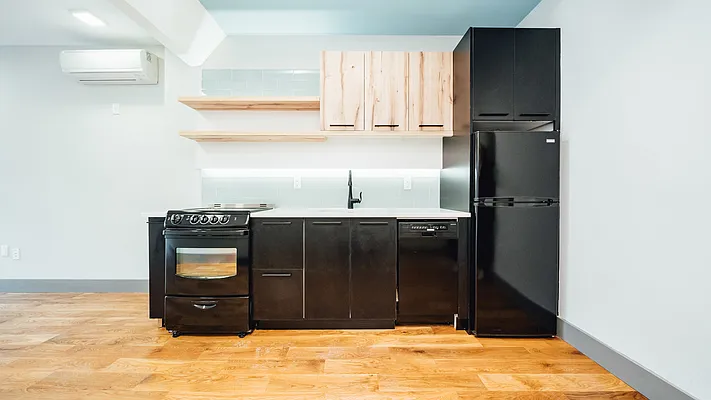 Rented by Nooklyn NYC LLC | media 11