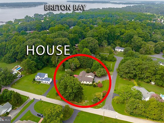 3rd image of 40883 Meadow Dr