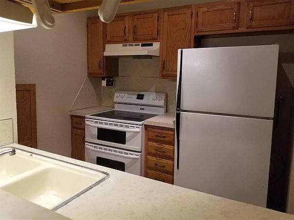 5th image of 3809 Georgetown Dr