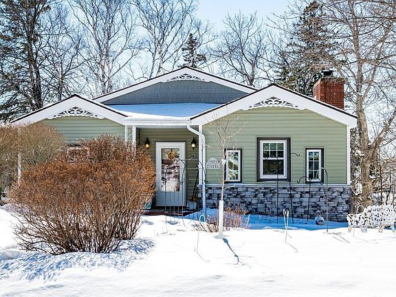 3rd image of 4010 Robinson St