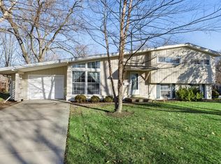 200 W Kenilworth Ave, Palatine, IL 60067