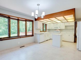 110 32nd Ave NW, New Brighton, MN 55112