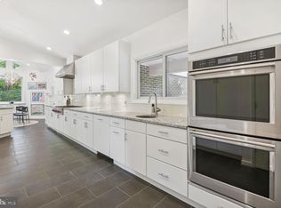 6417 81st St, Cabin John, MD 20818