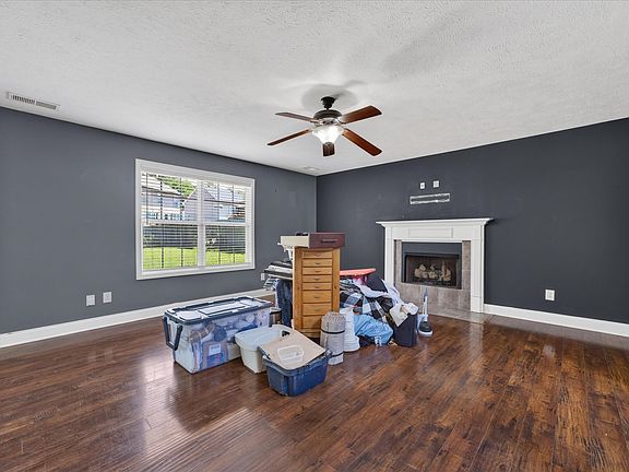 5th image of 1297 Morstead Dr