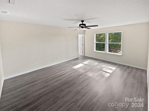 5th image of 2604 Andes Dr