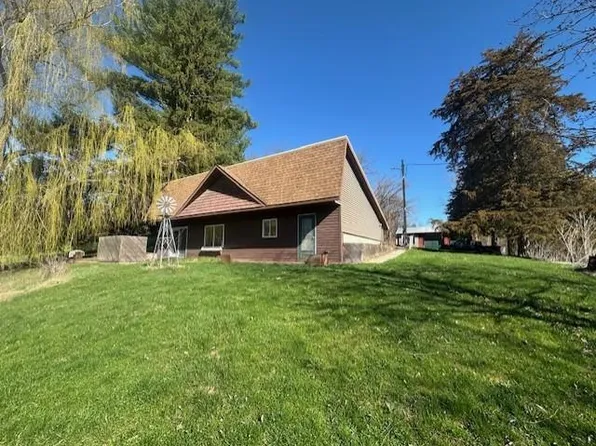 33704 County Road 25 N, Peterson, MN 55962