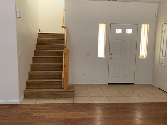 2nd image of 13874 Bluegrass Pl