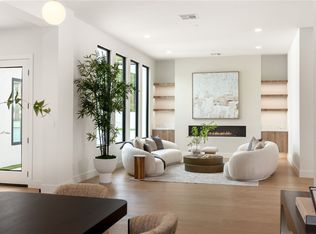 204 Luxaire Ct, Las Vegas, NV 89144