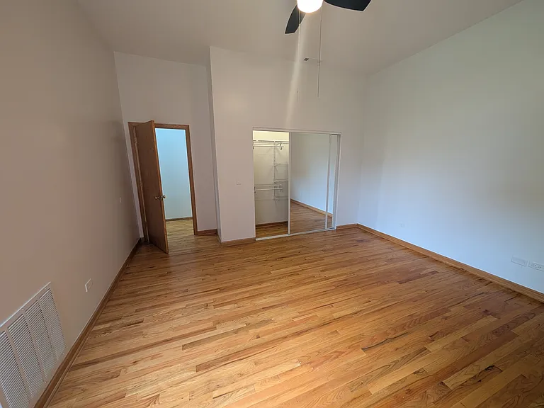 3212 W Warren Blvd #1 — Photo 27