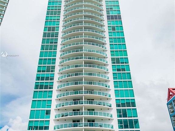 4th image of 2101 Brickell Ave APT 2112