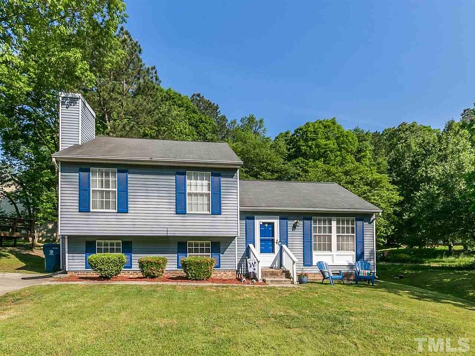 1st image of 213 Hemmingwood Dr