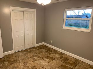 4041 Pelican Rd, Jacksonville, FL 32207