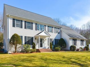 126 South St, Franklin, MA 02038