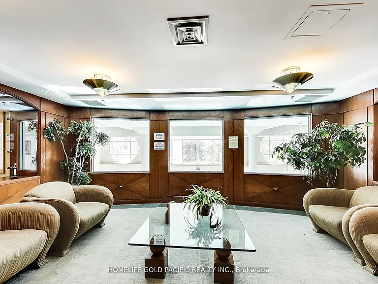 88 Corporate Dr #1604 — Photo 35