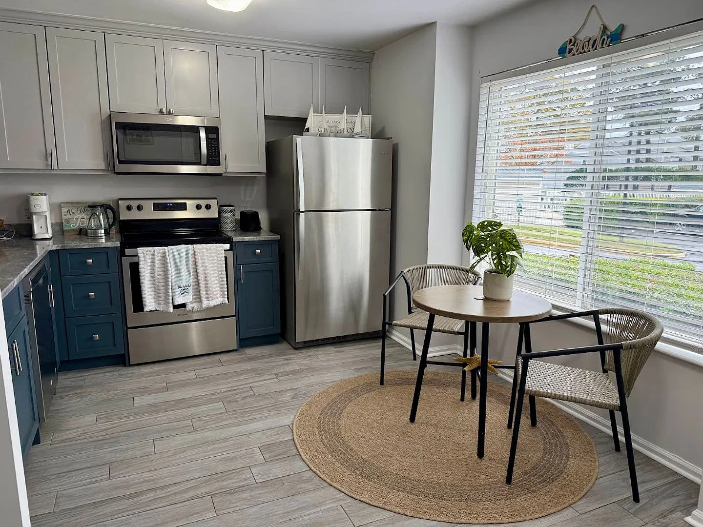 Fully furnished, private 2-story VB Condo! — Photo 3