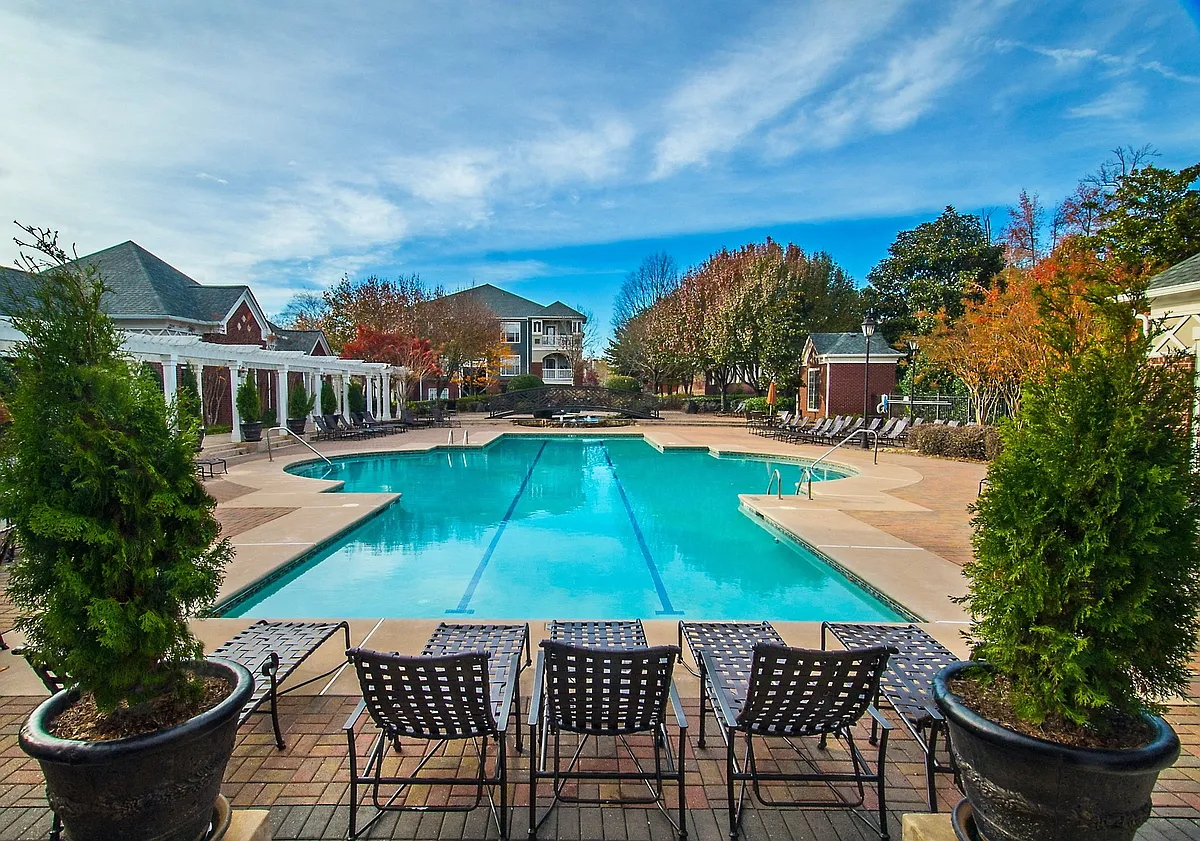 Photo 1 of 34 - The Quinn Sugarloaf - Duluth, GA Gables Sugarloaf Exterior and Swimming Pool - The Quinn Sugarloaf
