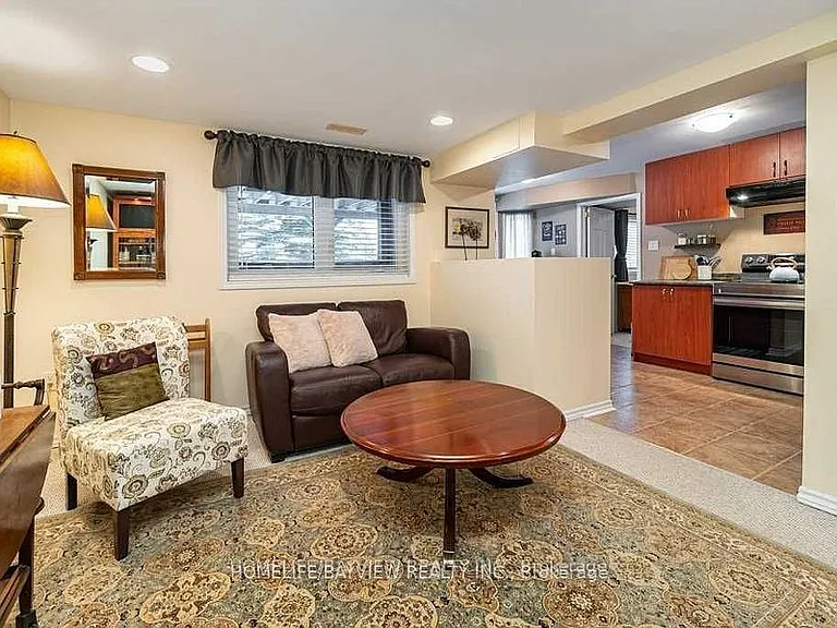 798 Hilton Blvd #LOWER — Photo 6