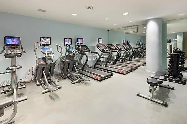 Rented by Hakimian Management | media 13