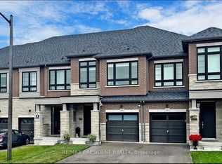 60 Peter Hogg Ct, Whitby, ON L1P 0N2