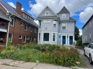 208 E 10th St #1, Erie, PA 16503