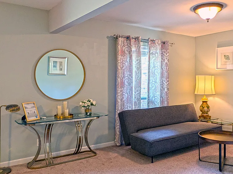 4900 N Holborn Dr — Photo 11