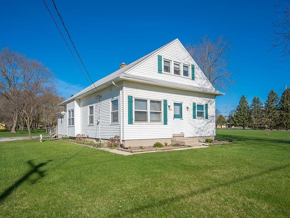 1st image of 241 Congress Dr
