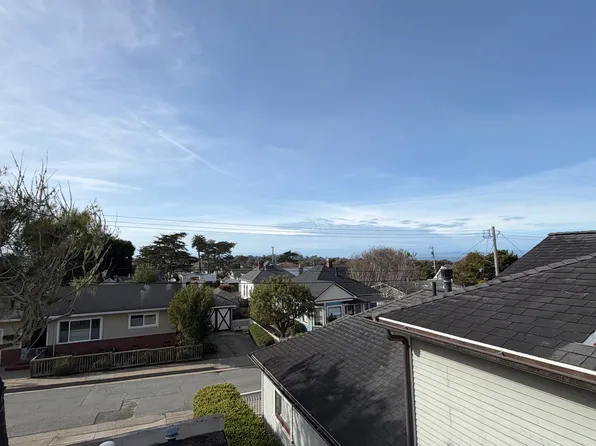 512 Monterey Ave #E, Pacific Grove, CA 93950