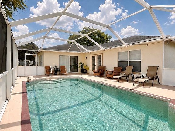4th image of 15664 Spring Line Ln