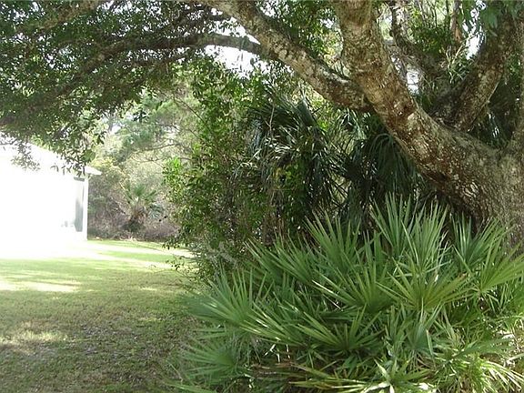 5th image of 2757 Alamanda Dr