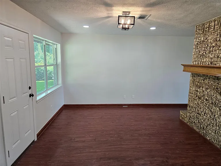 65 Paisano Ln — Photo 4