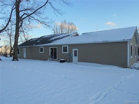 2nd image of 5907 Martus Rd