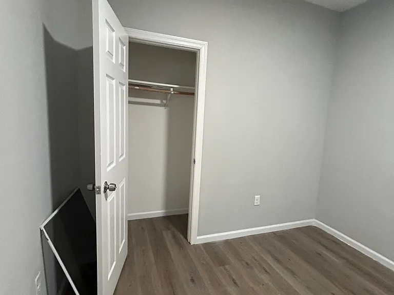 121 Martin St #4 — Photo 10