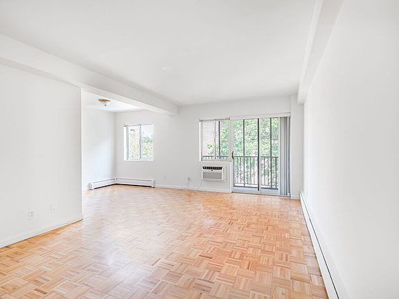 3rd image of 7523 113th St APT 3E