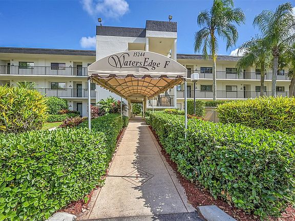 3rd image of 15244 Lakes Of Delray Boulevard #107