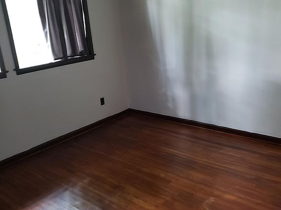 2nd image of 126 Linda Vista Dr