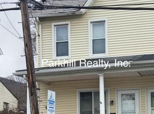 209 E Pennsylvania Ave, Pen Argyl, PA 18072