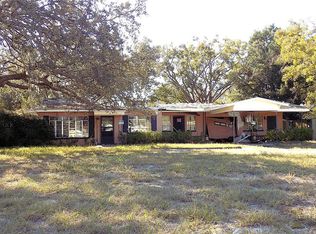 5509 Temple Heights Rd, Temple Terrace, FL 33617