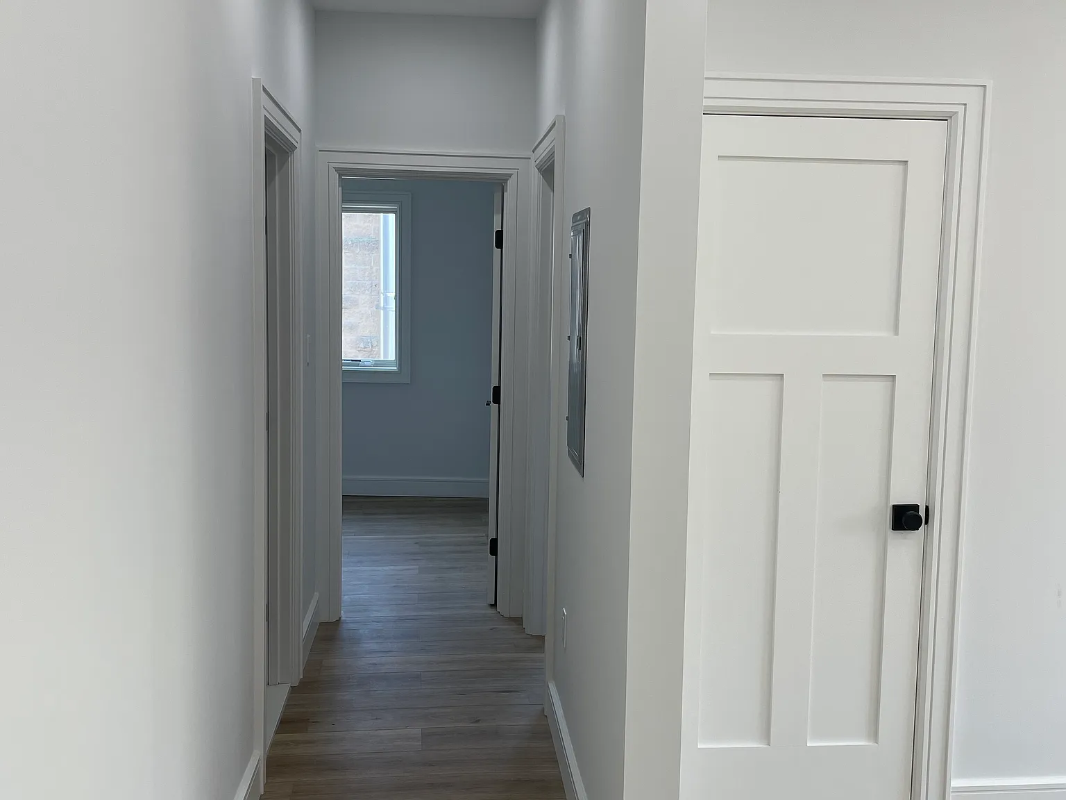 2 bed, $2,850 — Photo 1