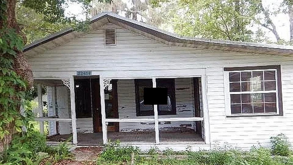 1st image of 22404 LAKE VILLAGE LANE