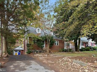 5913 Rolston Rd, Bethesda, MD 20817