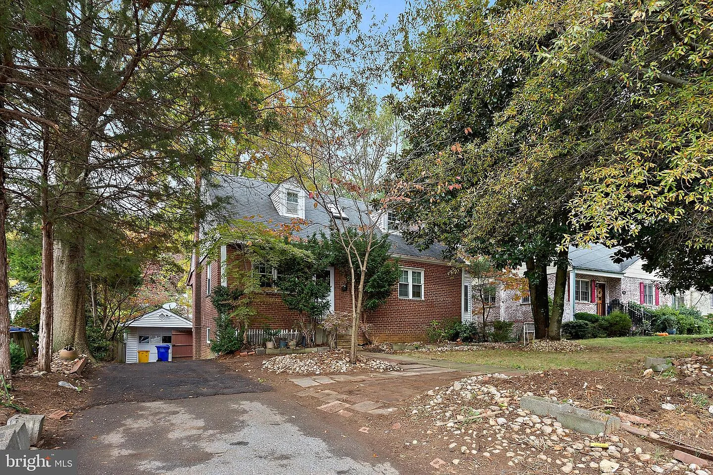 5913 Rolston Rd photo 1