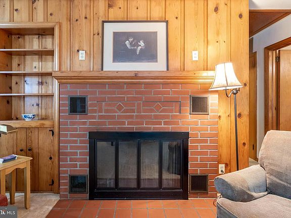 5th image of 219 Gumboro Rd