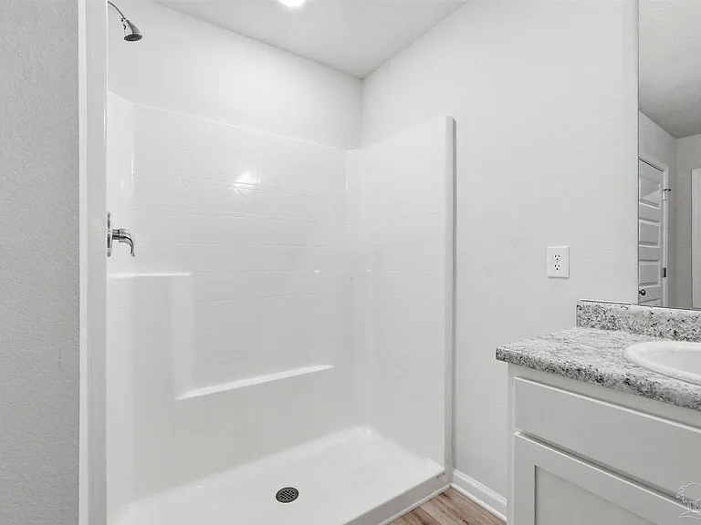 5367 Peach Dr — Photo 41