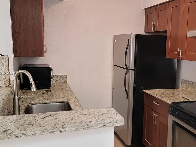 2926 S University Dr #6102 — Photo 11