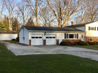 4822 Rootstown Rd, Ravenna, OH 44266