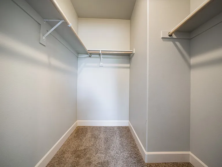 Webster Ridge Apartments — Photo 44