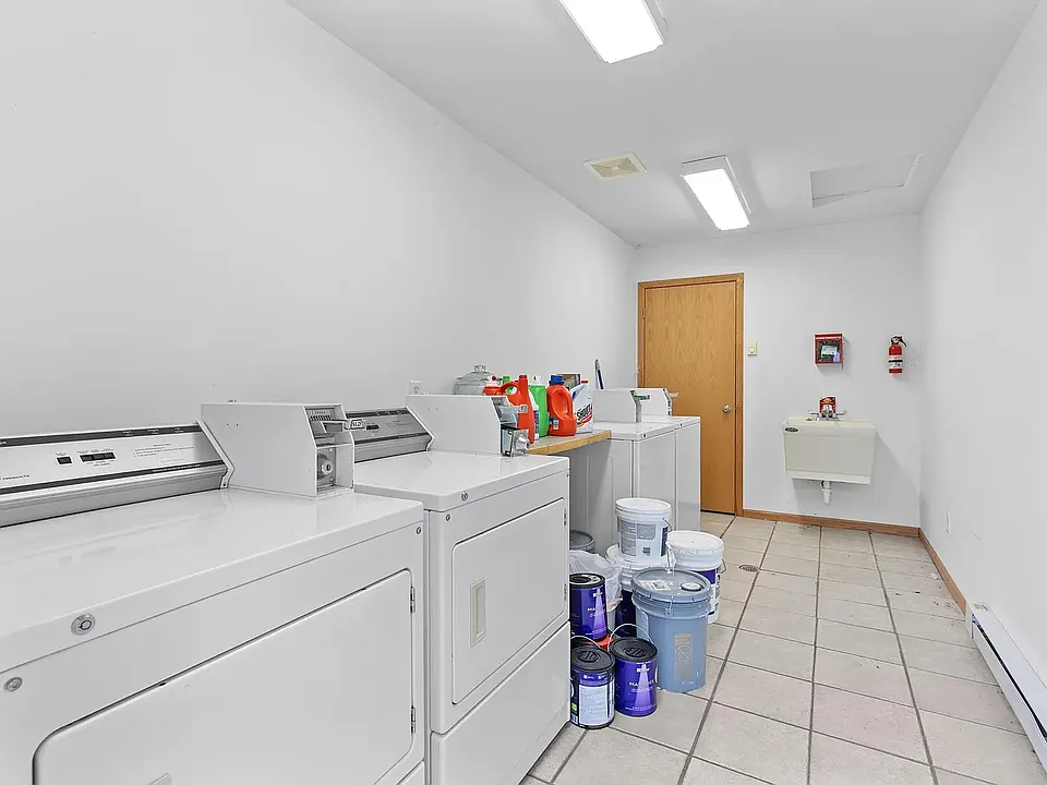 7051 Fox Rd #1