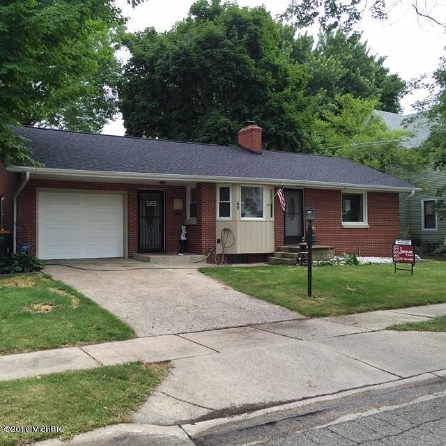 1st image of 69 Wendell St